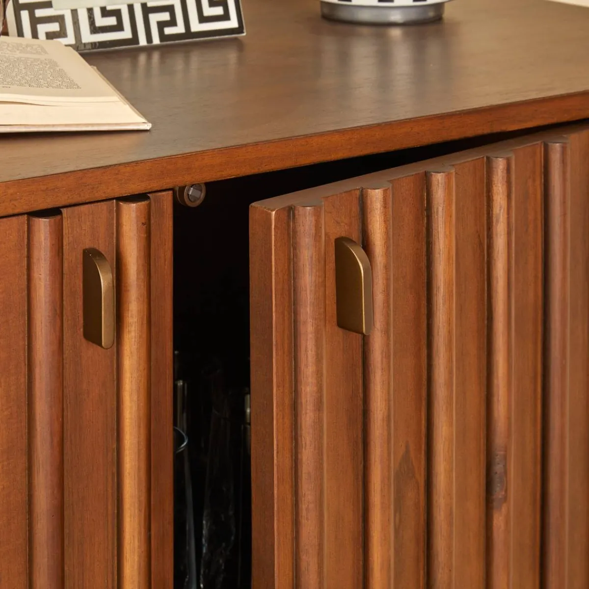 Atmosphera Buffets*Buffet 3 portes 1 niveau "Rikaya" Beige
