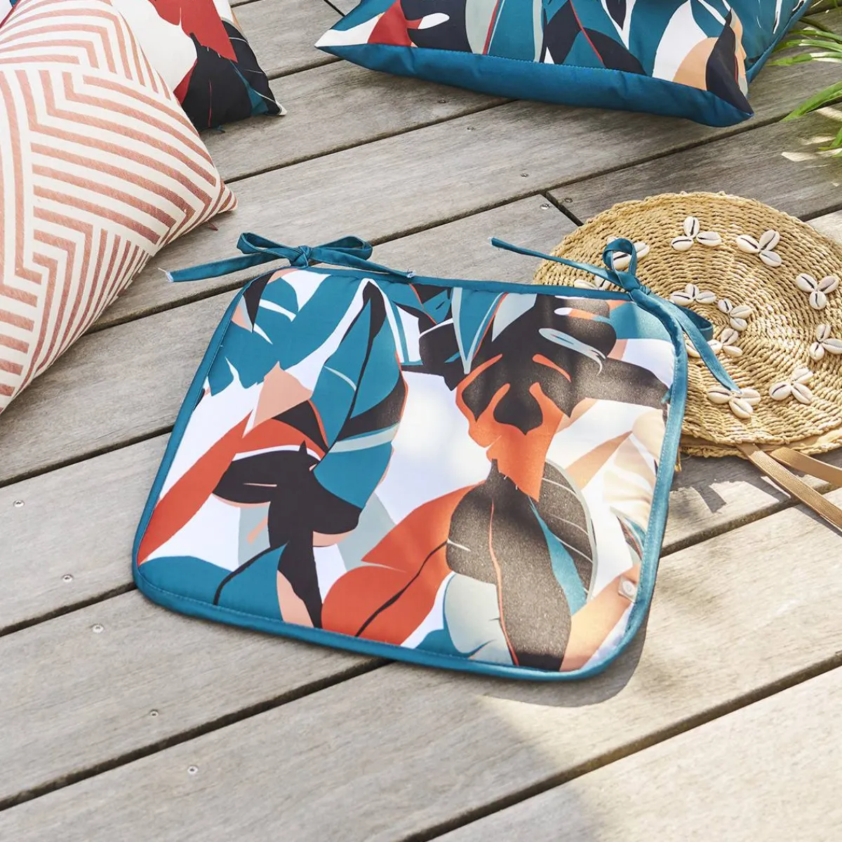 Atmosphera Galettes De Chaise|Coussins D'Extérieur*Galette de chaise carrée DEYO motif Feuilles Noir