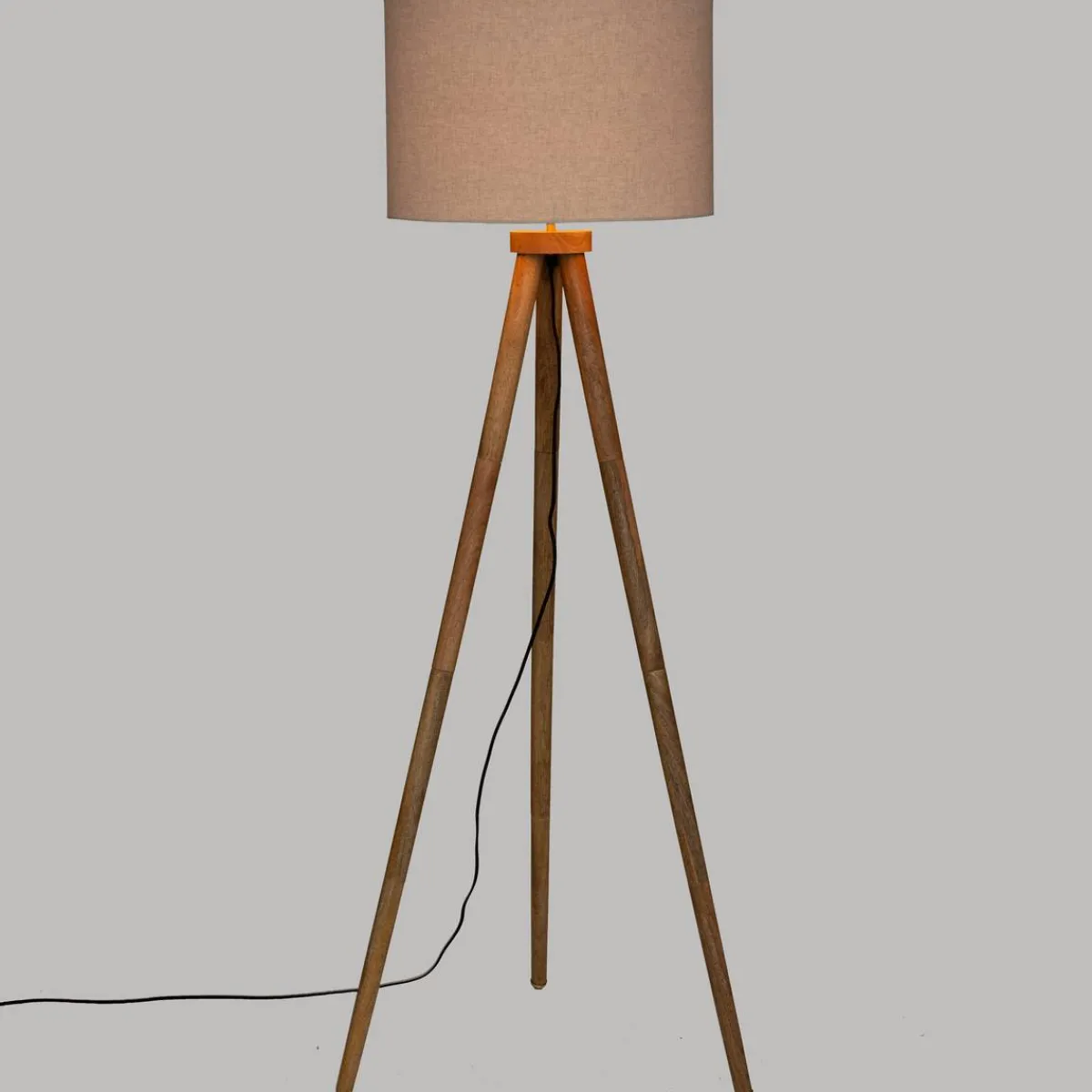 Atmosphera Lampadaires Trépieds*Lampadaire trépied "Olga" Boisnaturel