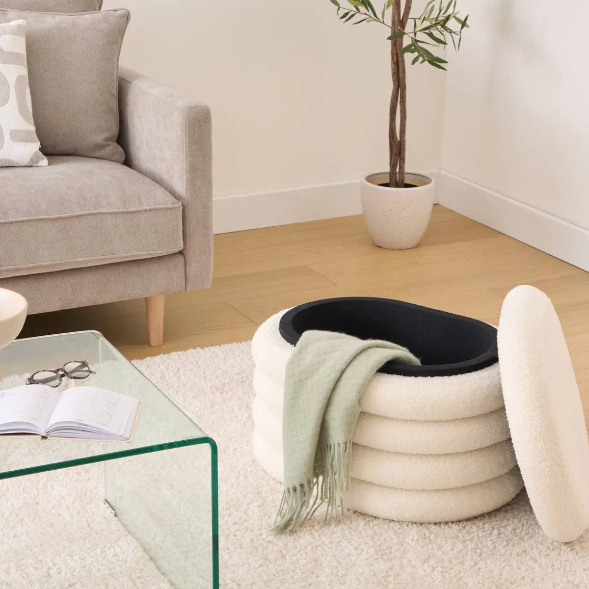 Atmosphera Voir Tout |Poufs*Pouf coffre bouclette "Giulia" Beige